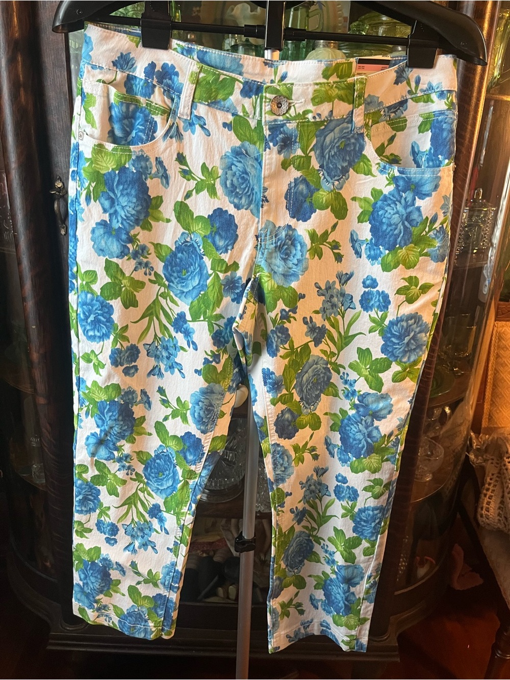 Metaphor Blue and Green Floral Cropped Capri